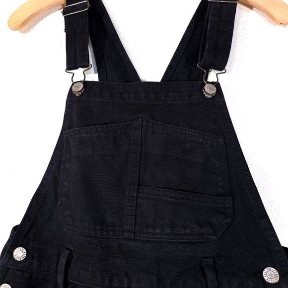 BRANDY MELVILLE Hayley Overall Shorts Workwear Jumpsuit 90s Black Denim Small - Picture 2 of 9